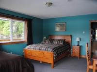 guest room at Knight Inlet Lodge